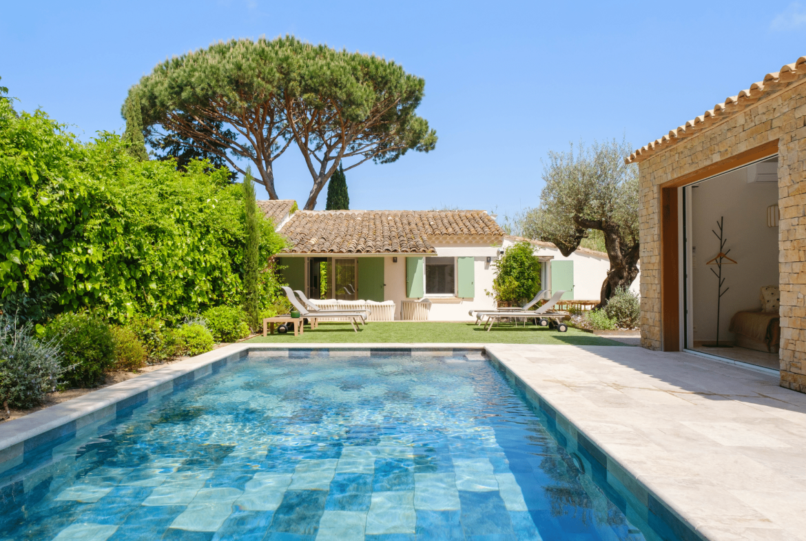 Maison Lou Sophia Saint-Tropez proche Salins - Piscine - Terrain de pétanque - 6 couchages