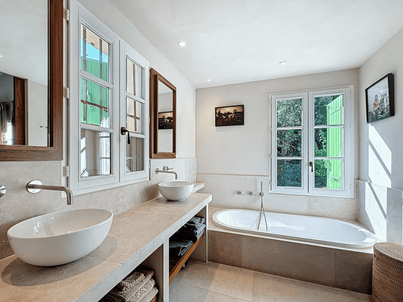Salle de bain de la Villa Les Aygalades à Saint-Tropez