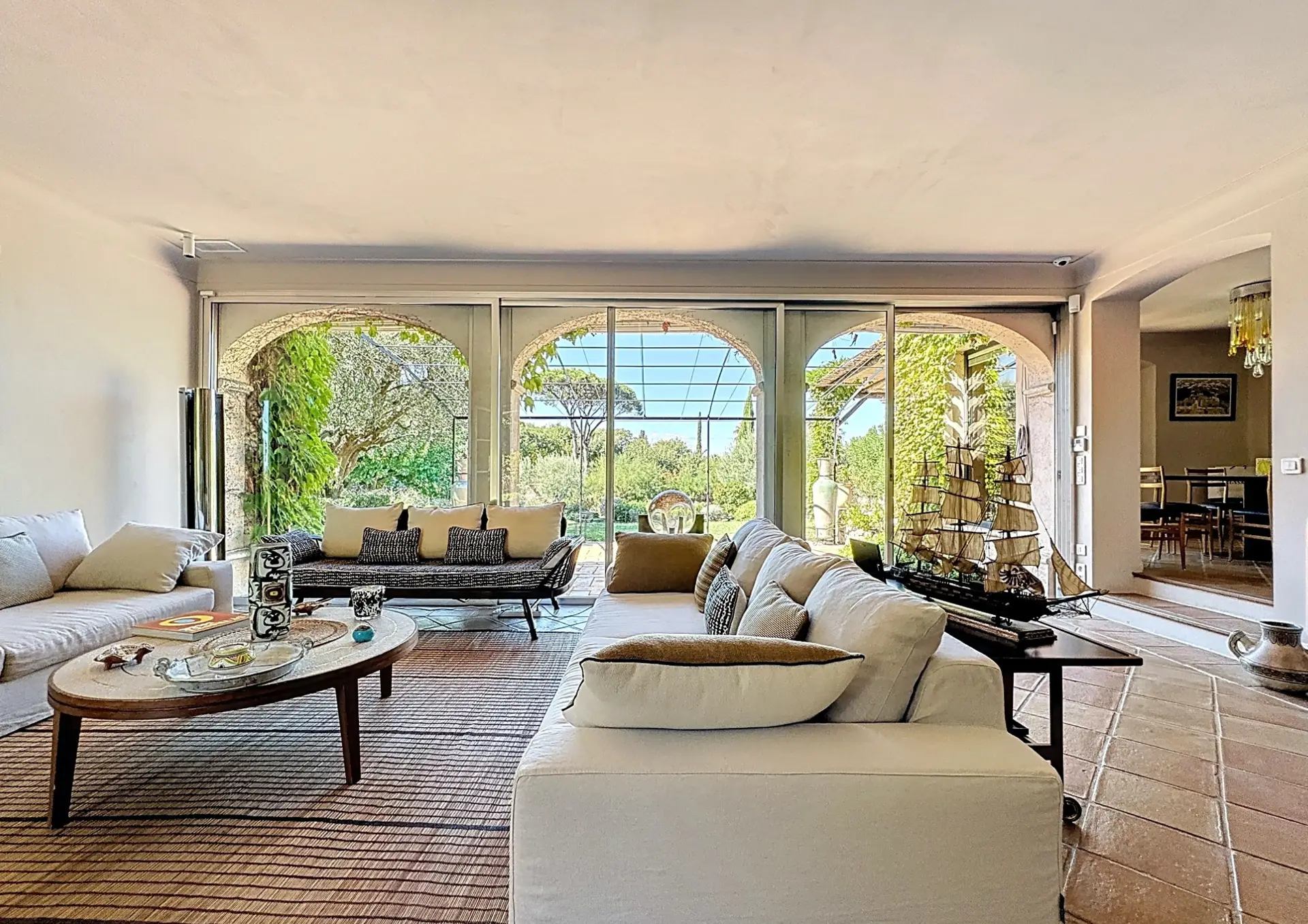 Salon de la Villa Les Aygalades à Saint-Tropez Salon de la Villa Les Aygalades à Saint-Tropez