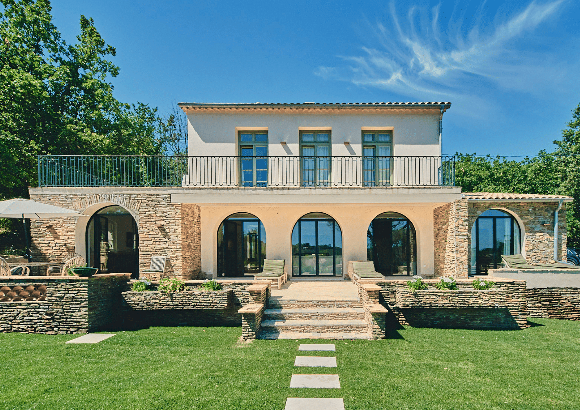 Façade de la Villa Les Cigales à Gassin, Golfe de Saint-Tropez