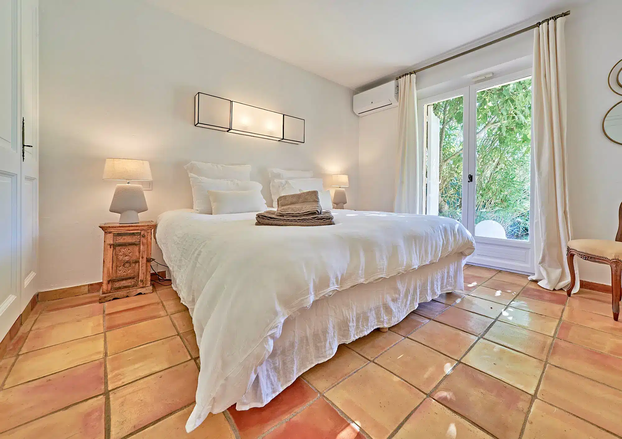 Villa Rose Chambre 1 Gassin Villa Rose à Gassin avec 3 chambres Piscine Terrain de Pétanque - Collection Let Me Do Signature